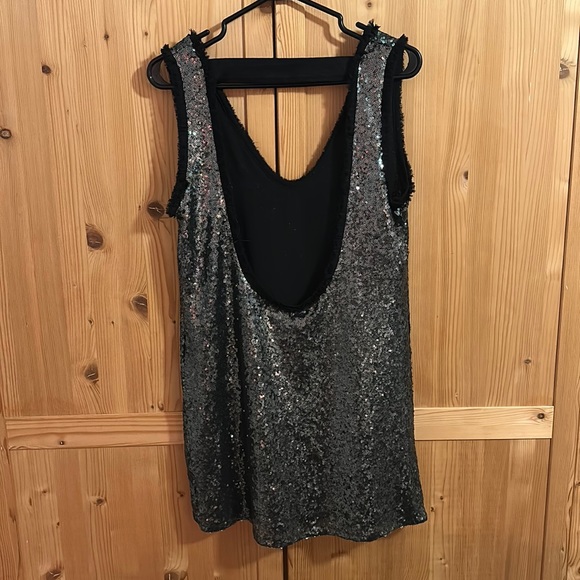 Sequin dress size small - Picture 2 of 4